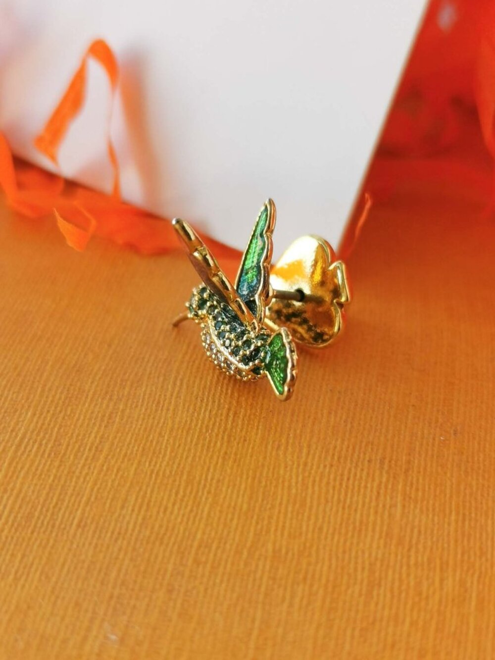 Kate Spade Dazzling Daisy Hummingbird Stud Earrings - Picture 3 of 3